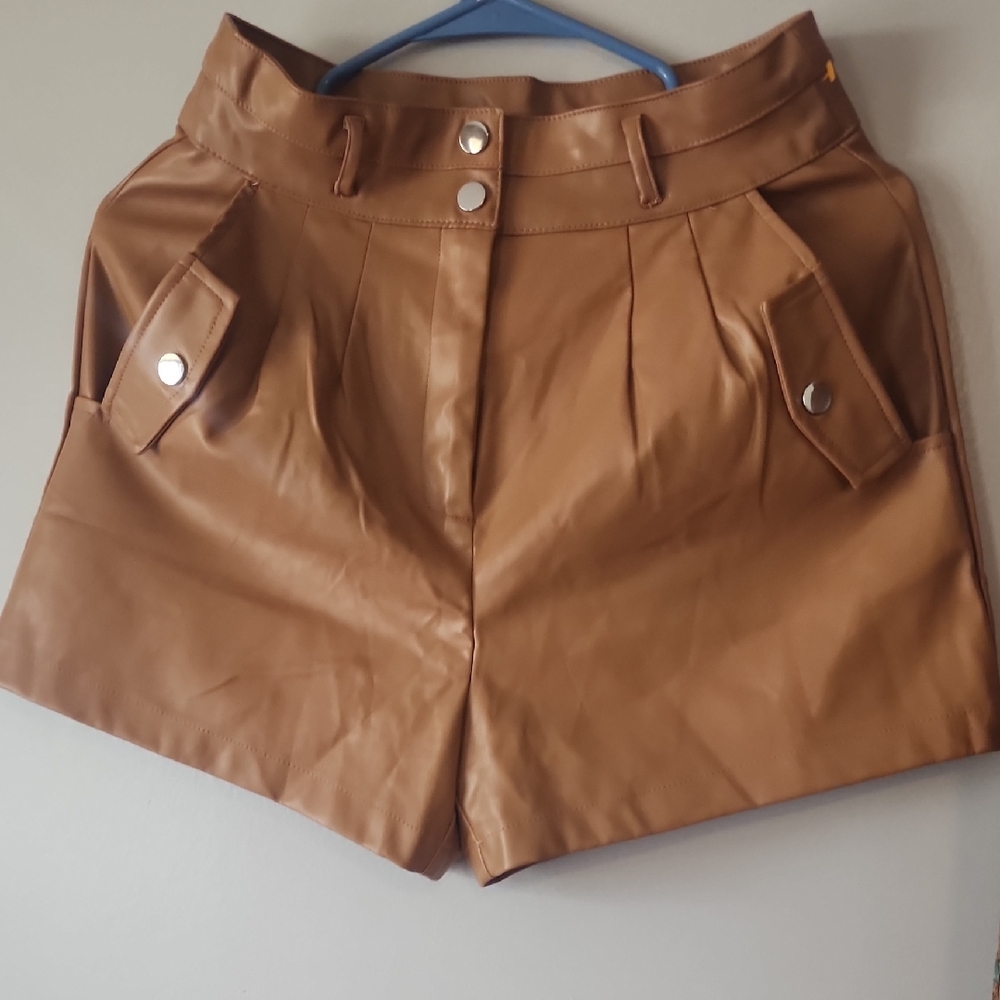 Love Tree Brown Women's Cargo Shorts